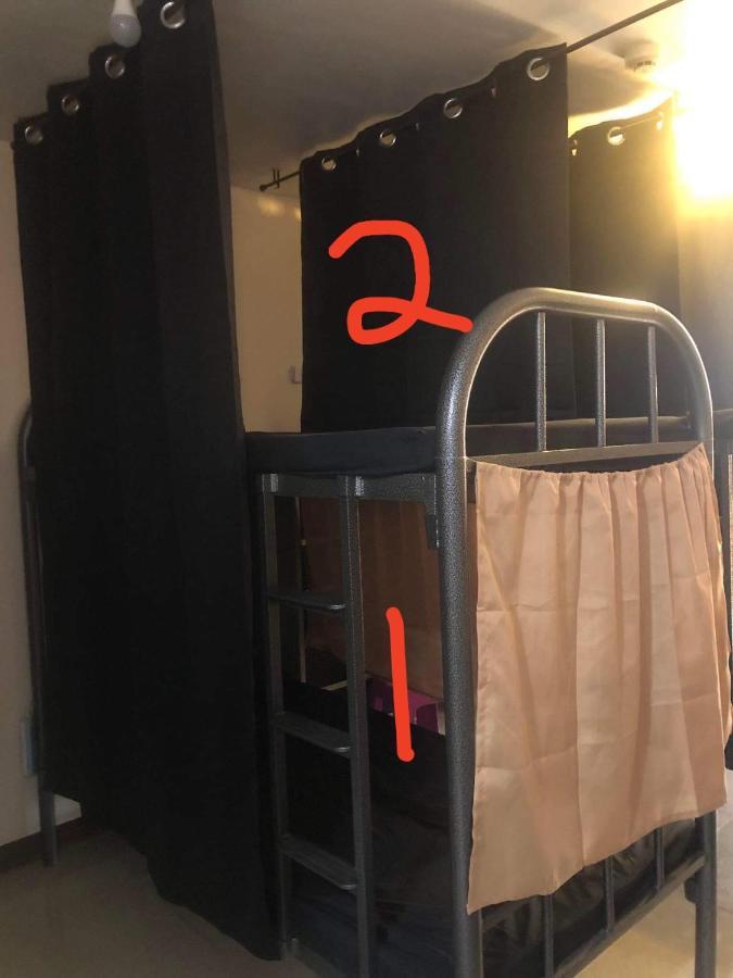 Saekyung Condominium Dormitory Ladies Only 麦克坦 外观 照片